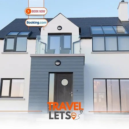 Side Four Bedroom By Travel Lets Homes * רוסנאולה