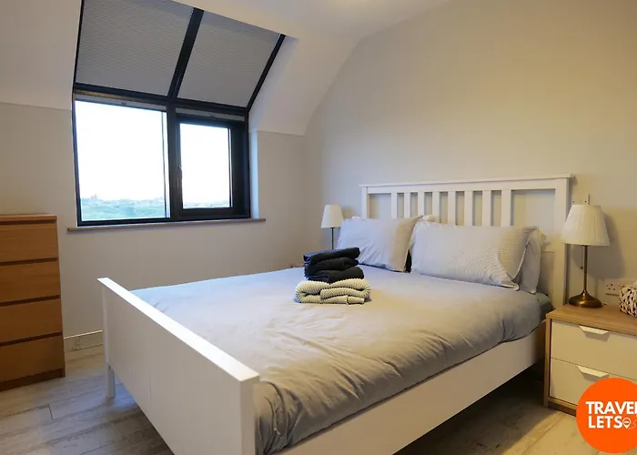 Villa No 5 Sandycove *